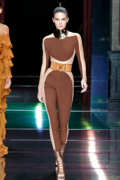 Look 12